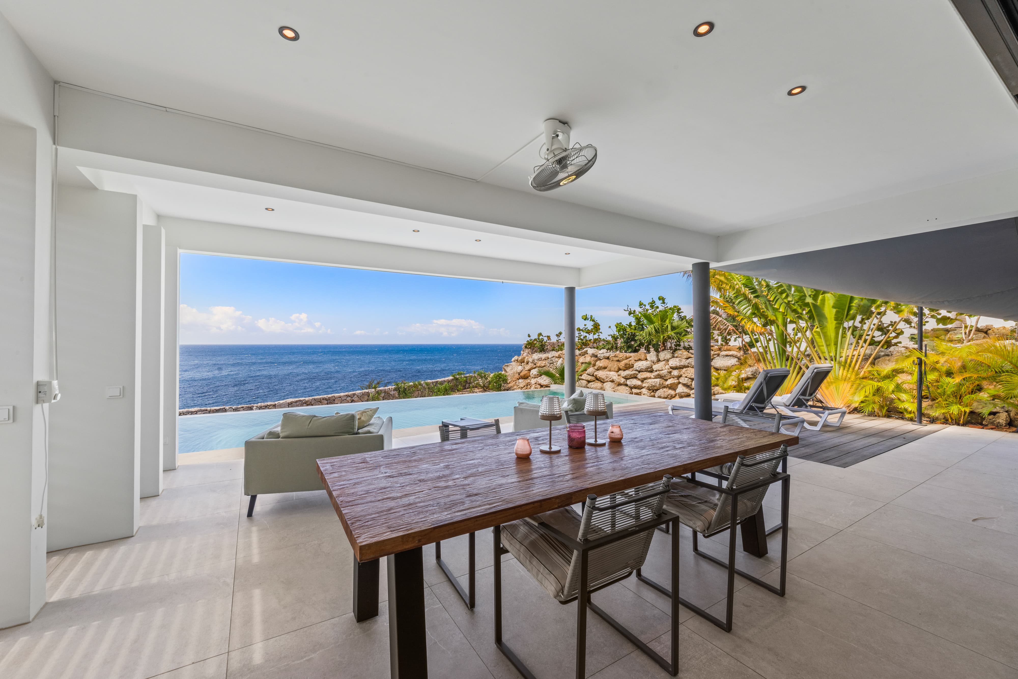 outside dining table