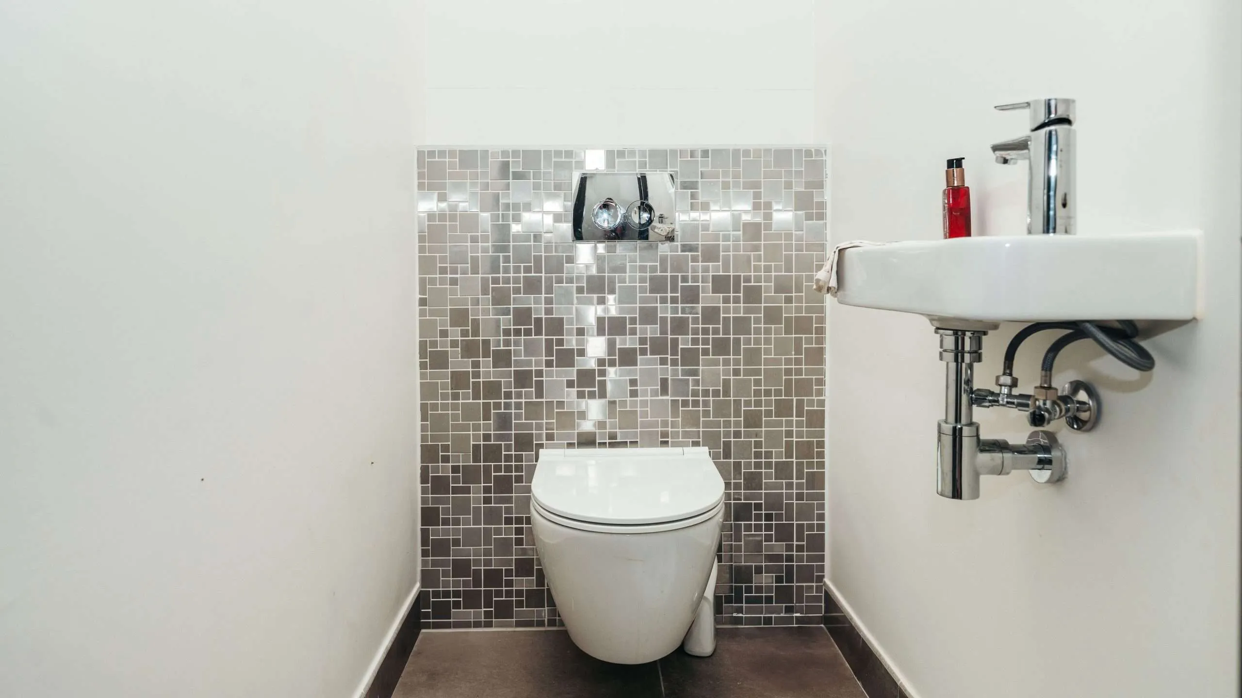 Holland House - Cape Marie 1401