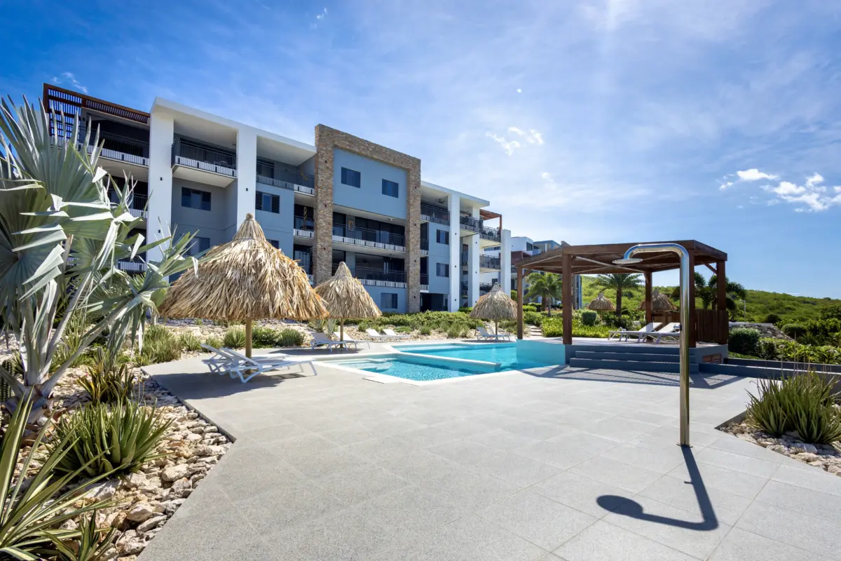 Holland House - Cape Marie 1401