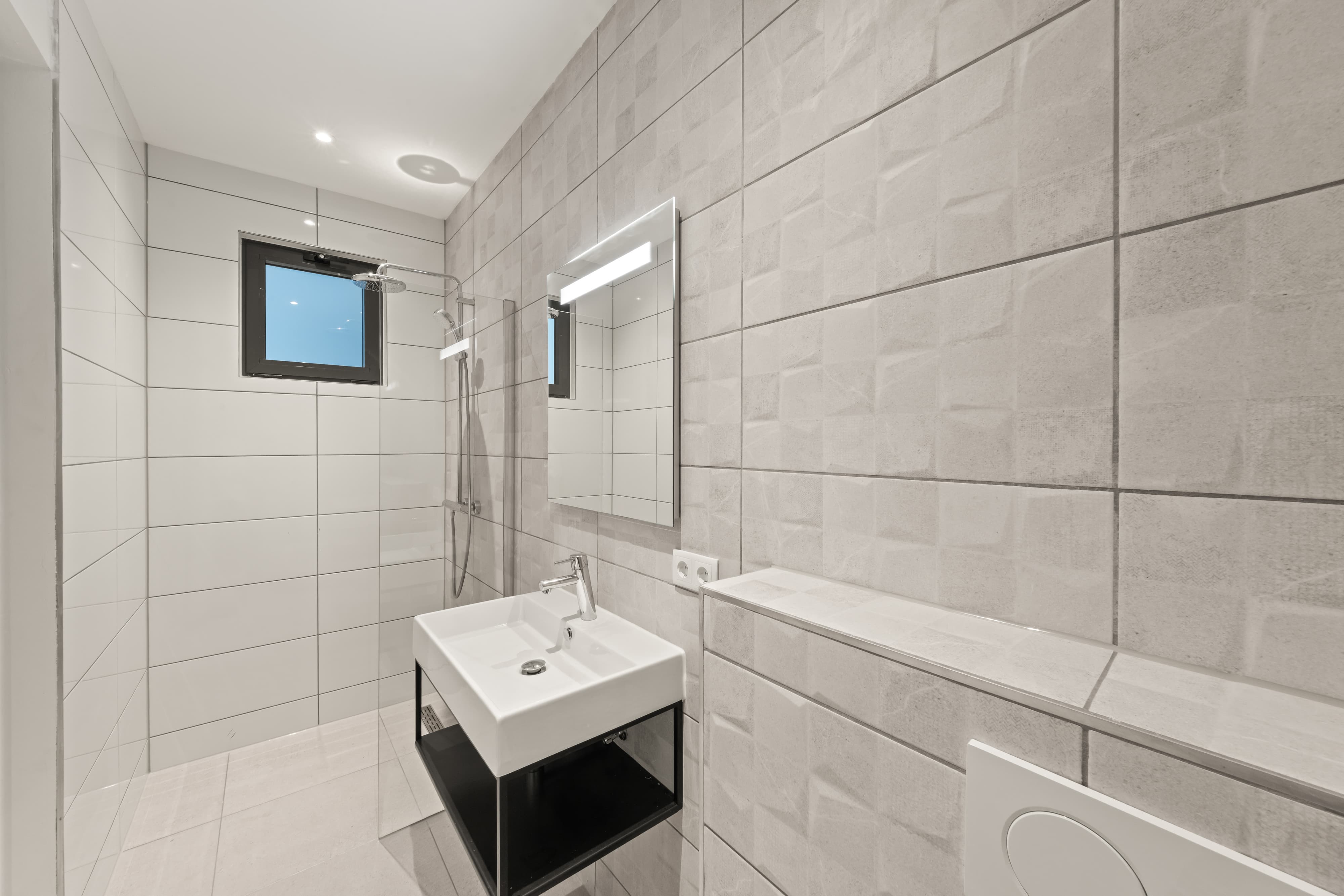 Holland House - Cape Marie C3